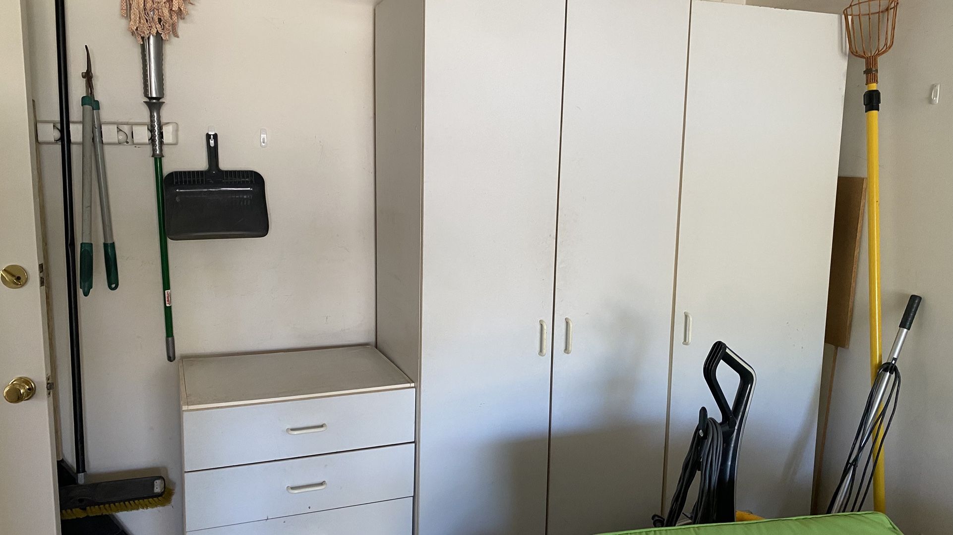 FREE Garage Storage Shelves/Drawers/Cabinet