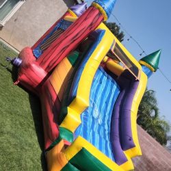 Bouncer With Slide 