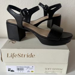 Heels lifeStride Women Size 8.5 New 