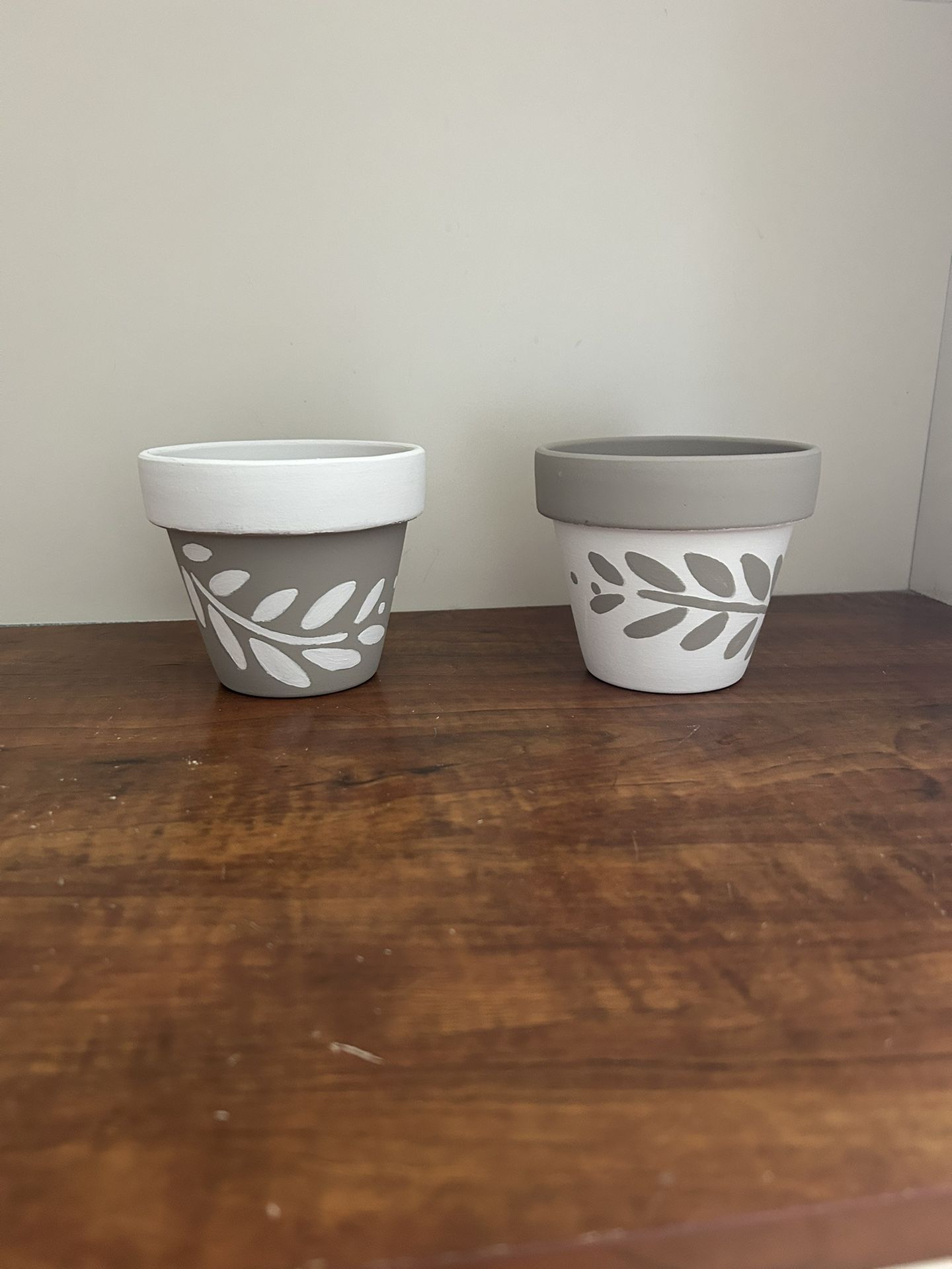Beige And White Flower Pots