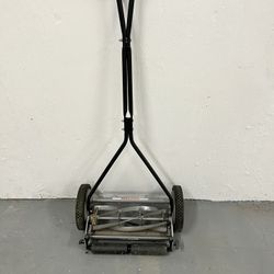 Craftsman Manual Push Lawnmower