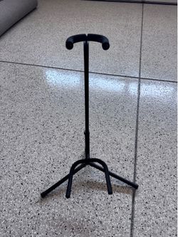 Black Guitar Stand