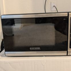 Microwave Oven 700W