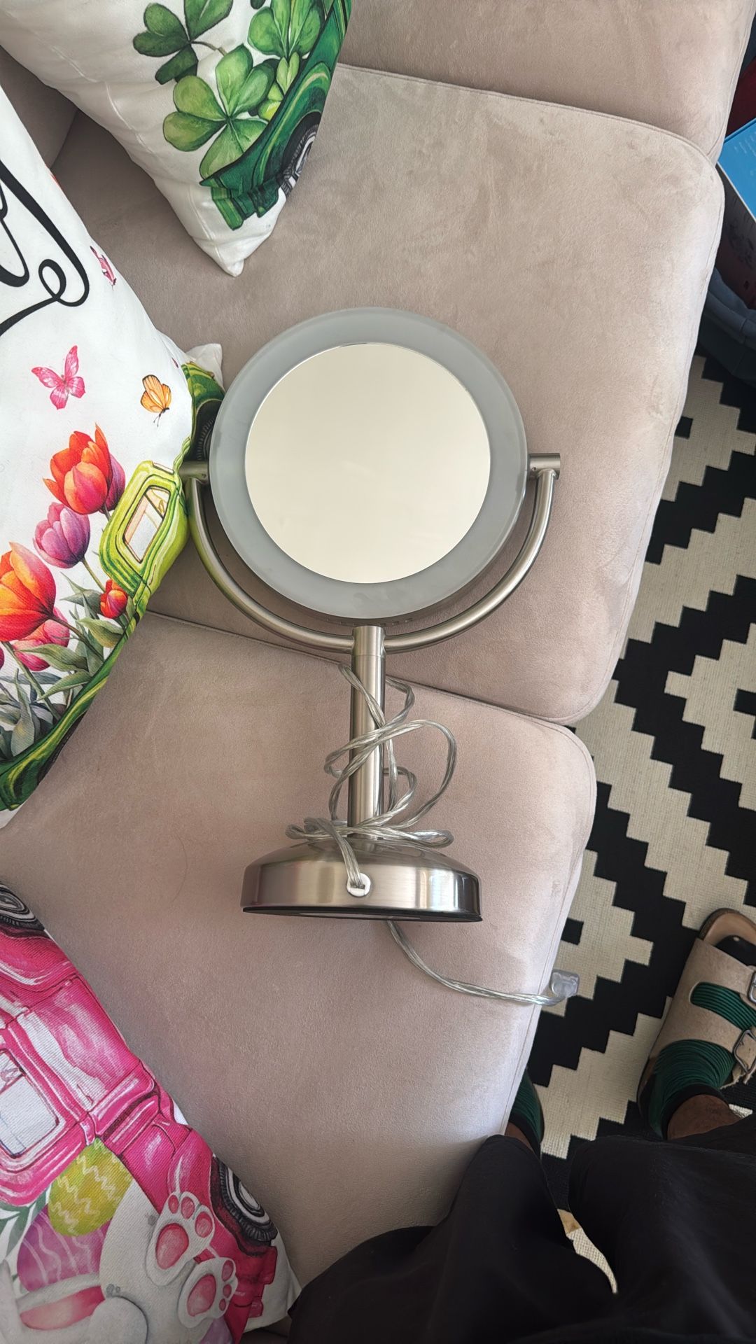 brookstone mirror