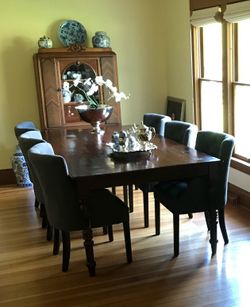 Nadeau 10' solid wood Dining Table