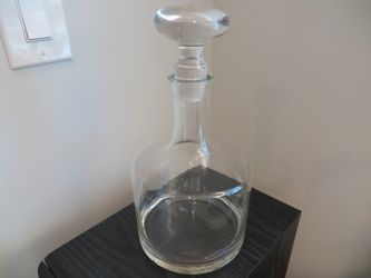 Vintage Clear Glass Decanter with Stopper
