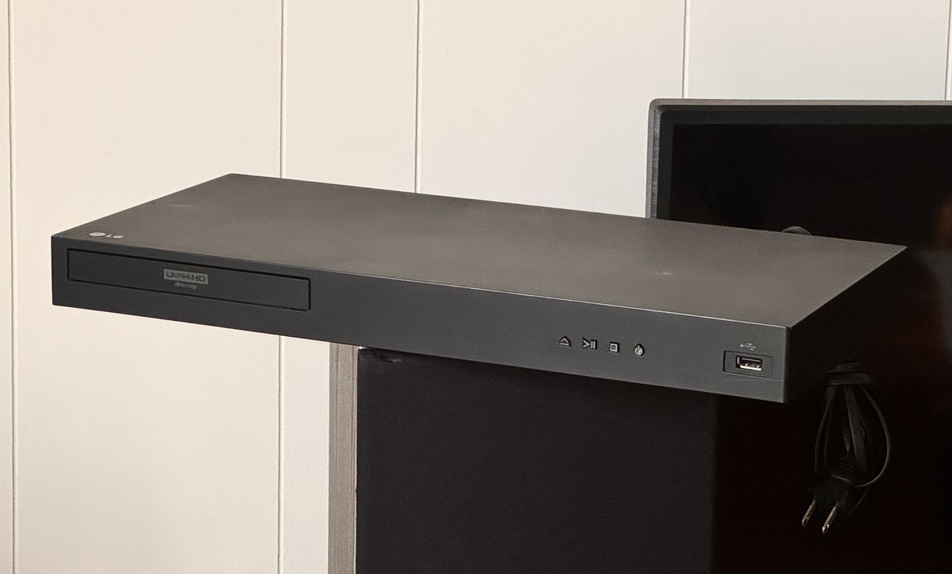 LG UP875 UHD 4K Player, Remote + Free 4K movie