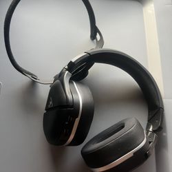 Headset/ Headphones