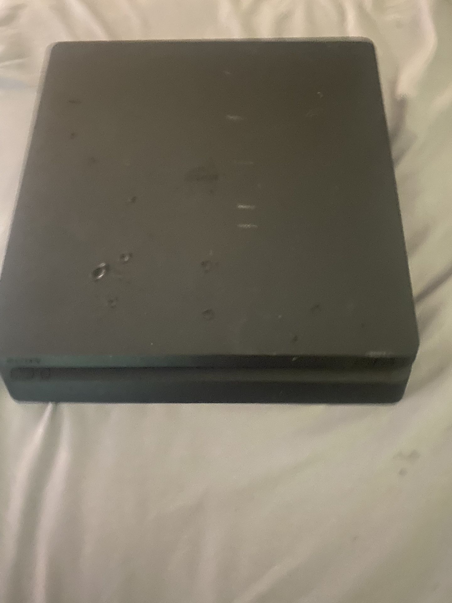 PS4 Slim