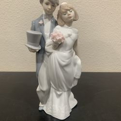 Vintage Lladro Wedding Bells 06164 Figurine With Box Excellent Condition