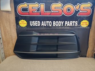 18 20 Audi Q5 LH Fr.bumper Lower Grille OEM.