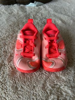 Baby shoes