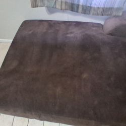 3 PIECE Sectional  And Frig Whorlpool Gold 