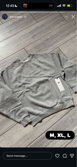 Alo Yoga Grey Crewneck Sweatshirt