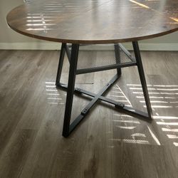 Dining Room Table 