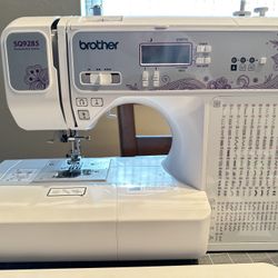 Brother Sewing Machine - Computerized. Model  sq9285
