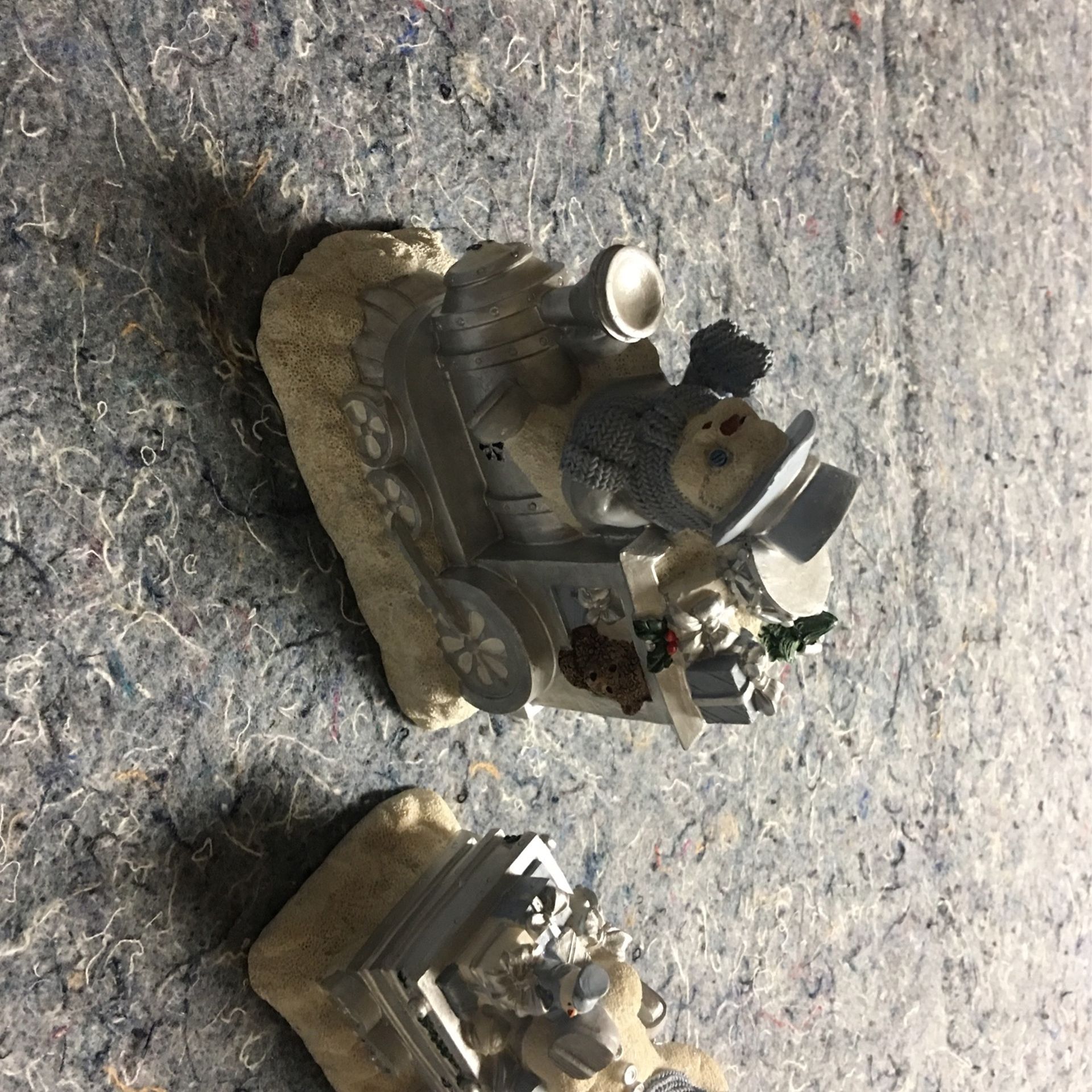 Snow Buddies Train