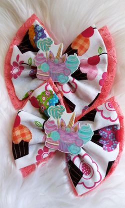 Cup cakes bows💖