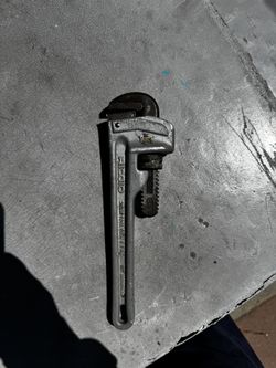 Ridgid 10” Aluminum Pipe Wrench