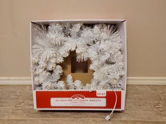CHRISTMAS WREATH 