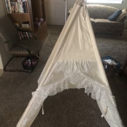 Kids Play teepee