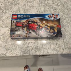 LEGO 75955 Harry Potter Hogwarts Express (Retired)