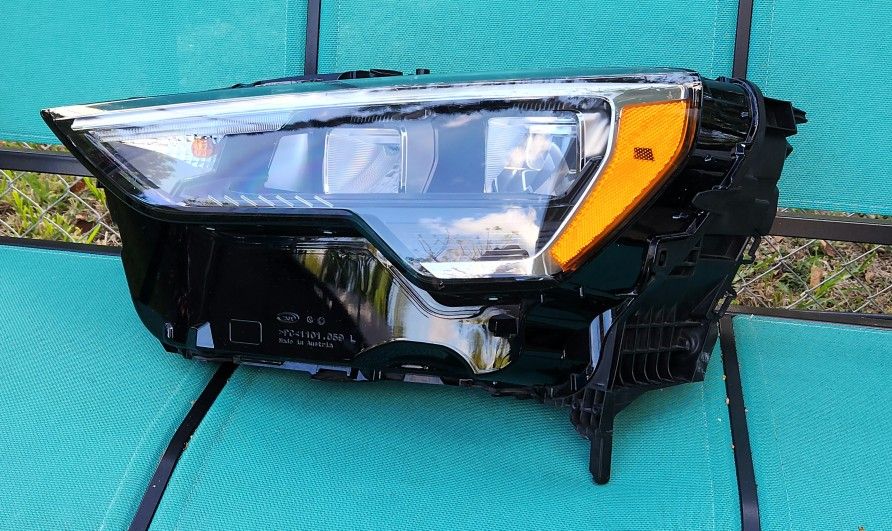 Audi Q3 2019-20 Headlight Left Side LED OEM 