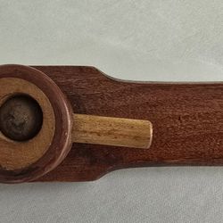 Vintage 1946 Elmart Kite Tie String Holder Wooden Gadget Maplewood Mo Toy Co. 