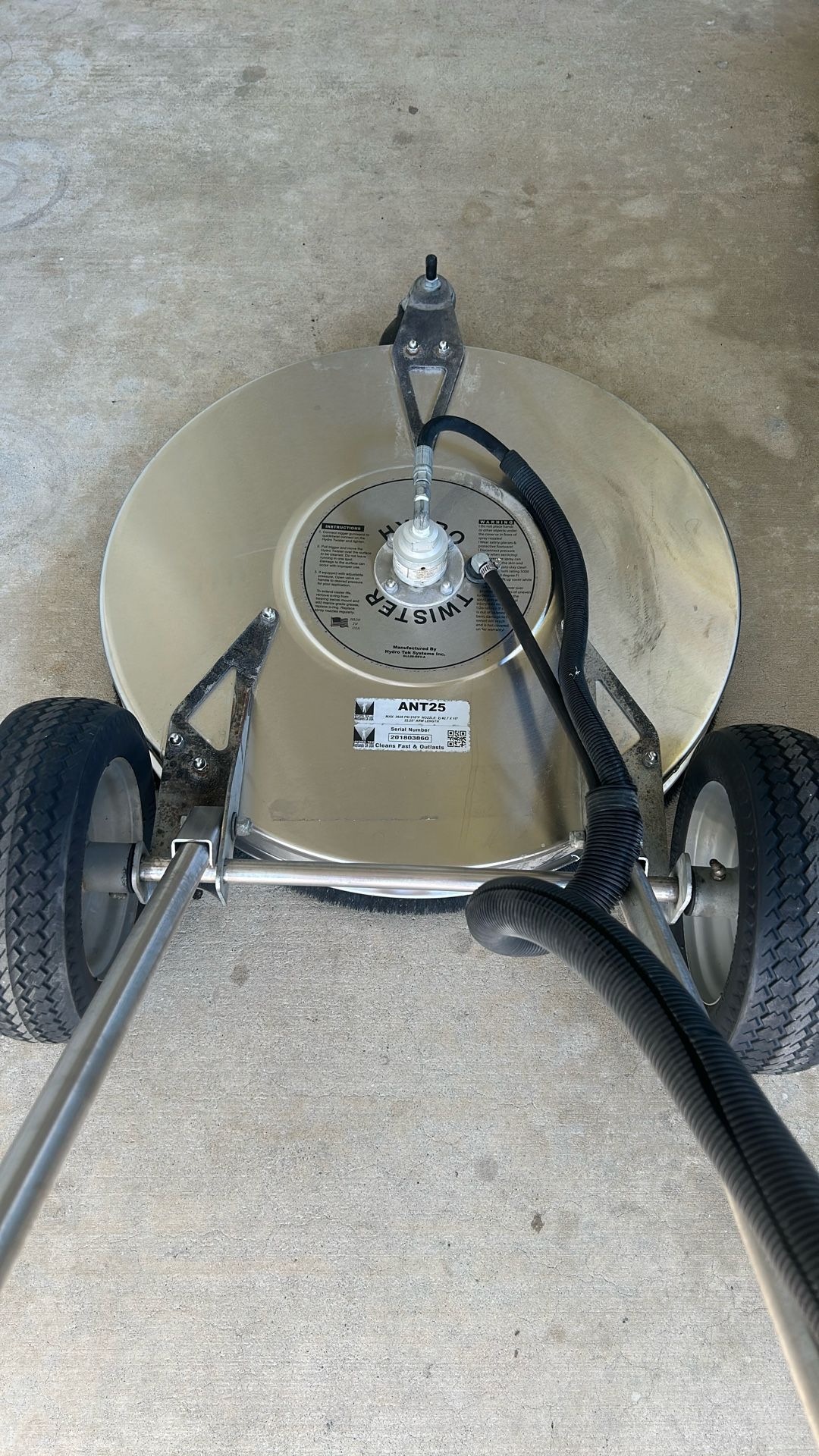 ANT 25 Hydro Twister Trident - 24” w/ 1 Caster & 2 Rubbers