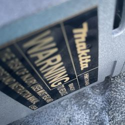 Demolition hammer