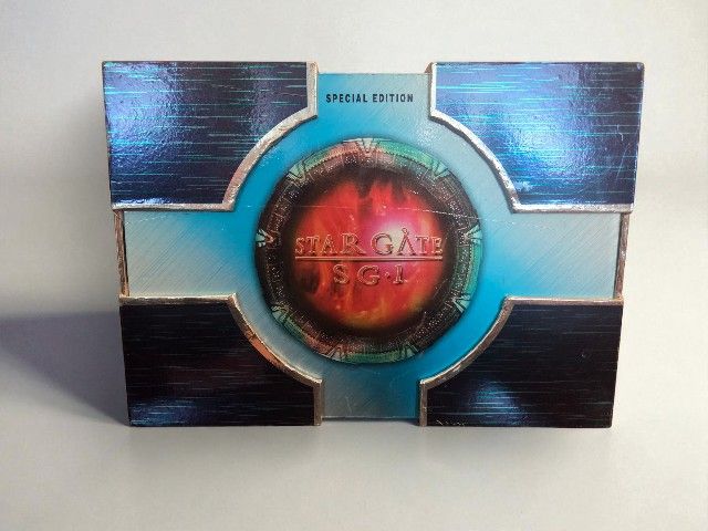 Stargate SG-1 Special Edition Collector’s Edition DVD Box Set