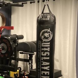 Outslayer Muay Thai Kickboxing Boxing Punching Bag - Excellent Condition - Retails For $450