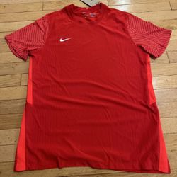 NIKE VaporKnit 3 Men's Soccer Jersey, men size XL brand new with tags!