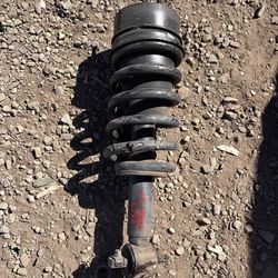 2007 chevy Tahoe LH side STRUT