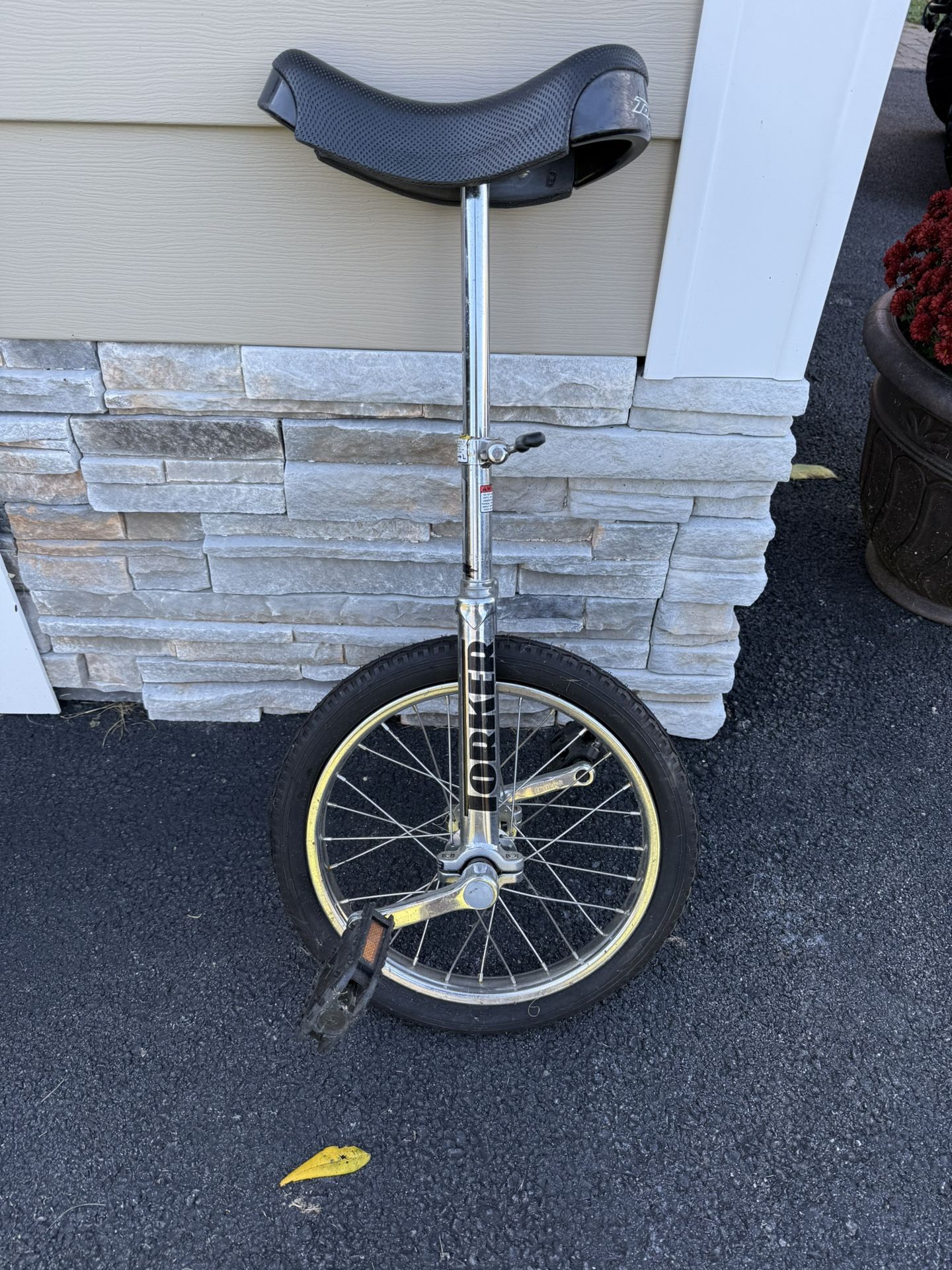 Unicycle 16” Tire