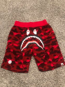 Red Camo BAPE Shorts (Size: M)