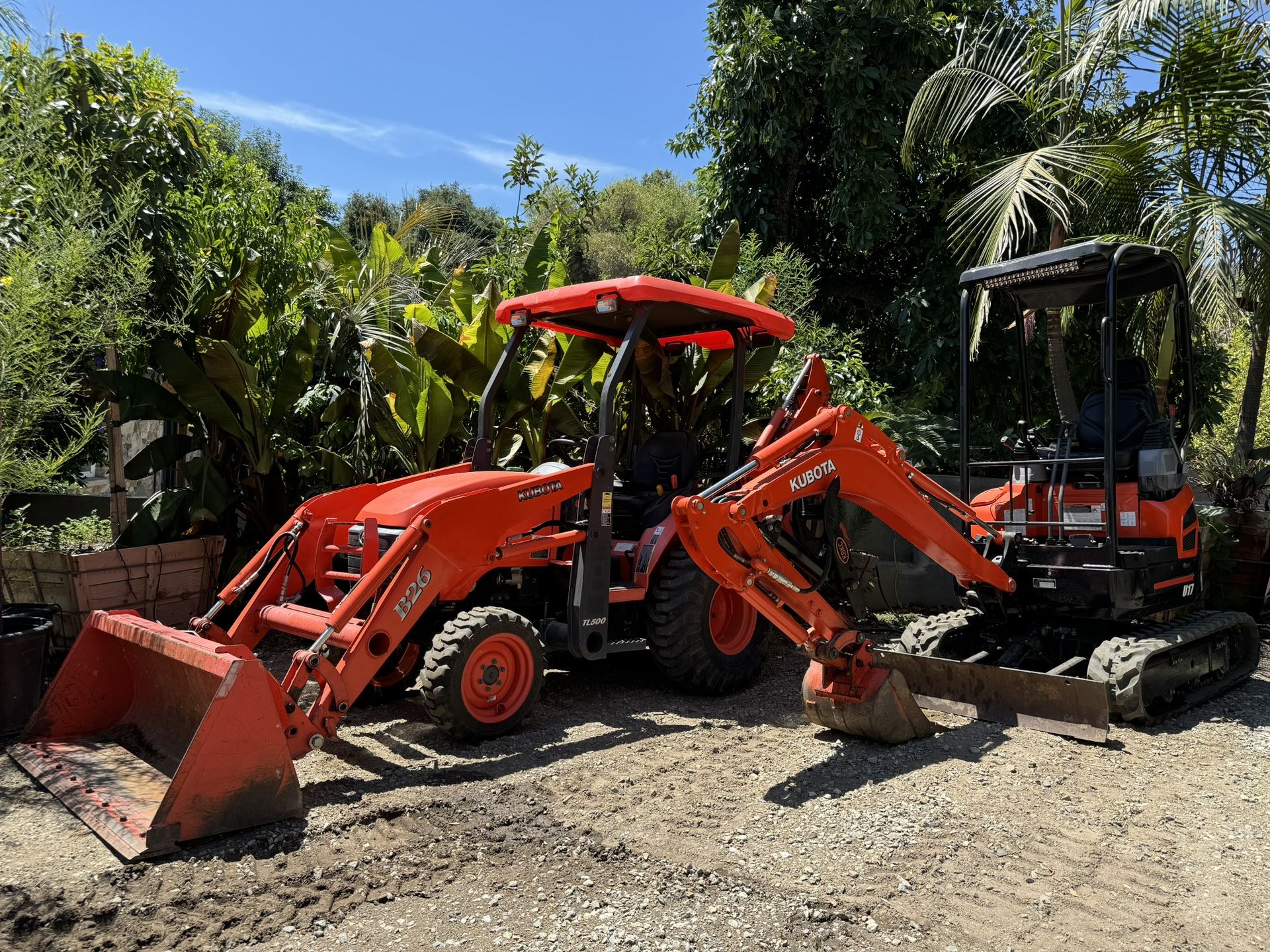 Kubota Equipment Backhoe And Mini Excavator