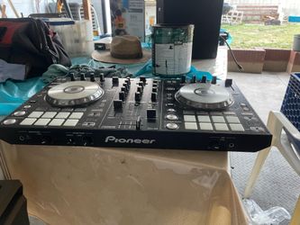 SERATO DDJ SR DJ Controller