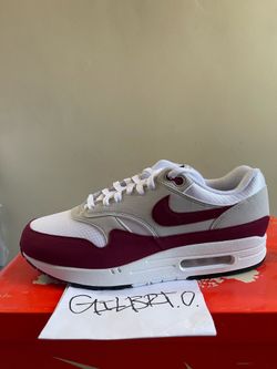 Air Max 1 Stranger Things
