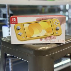 Nintendo Switch Lite 