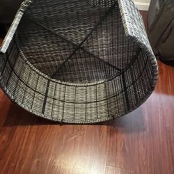 Wicker Table 