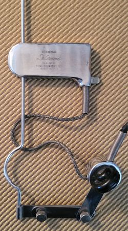 DeArmond Monkey On A Stick