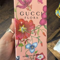 Gucci Flora