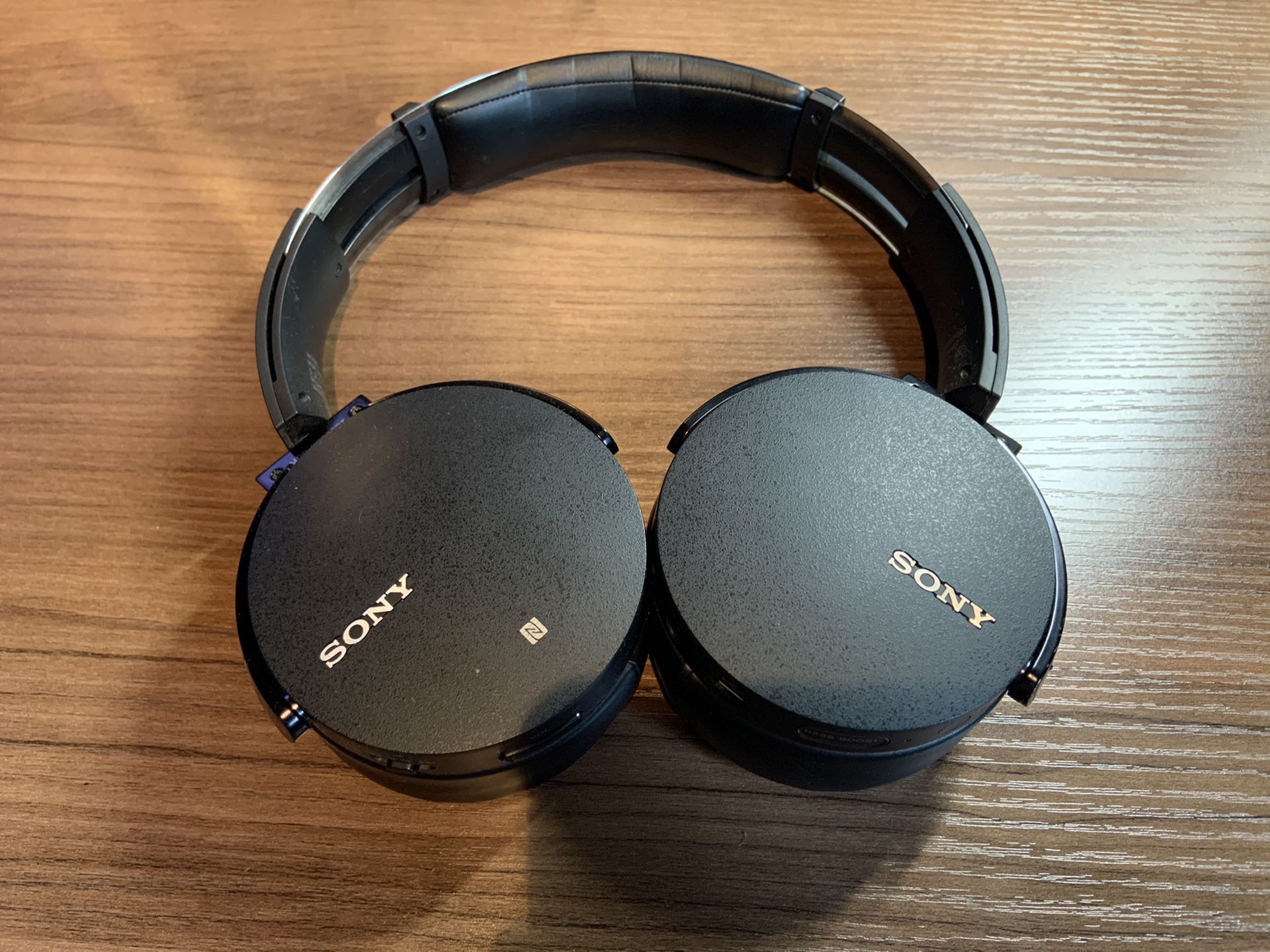 Sony XB950B1 Bass Boosted Over Ear Headphones