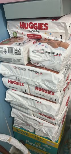 Diapers Marca Huggies Y Marca Pampers