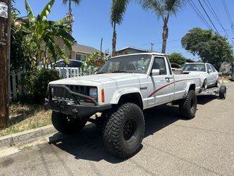 Jeep Comanche 