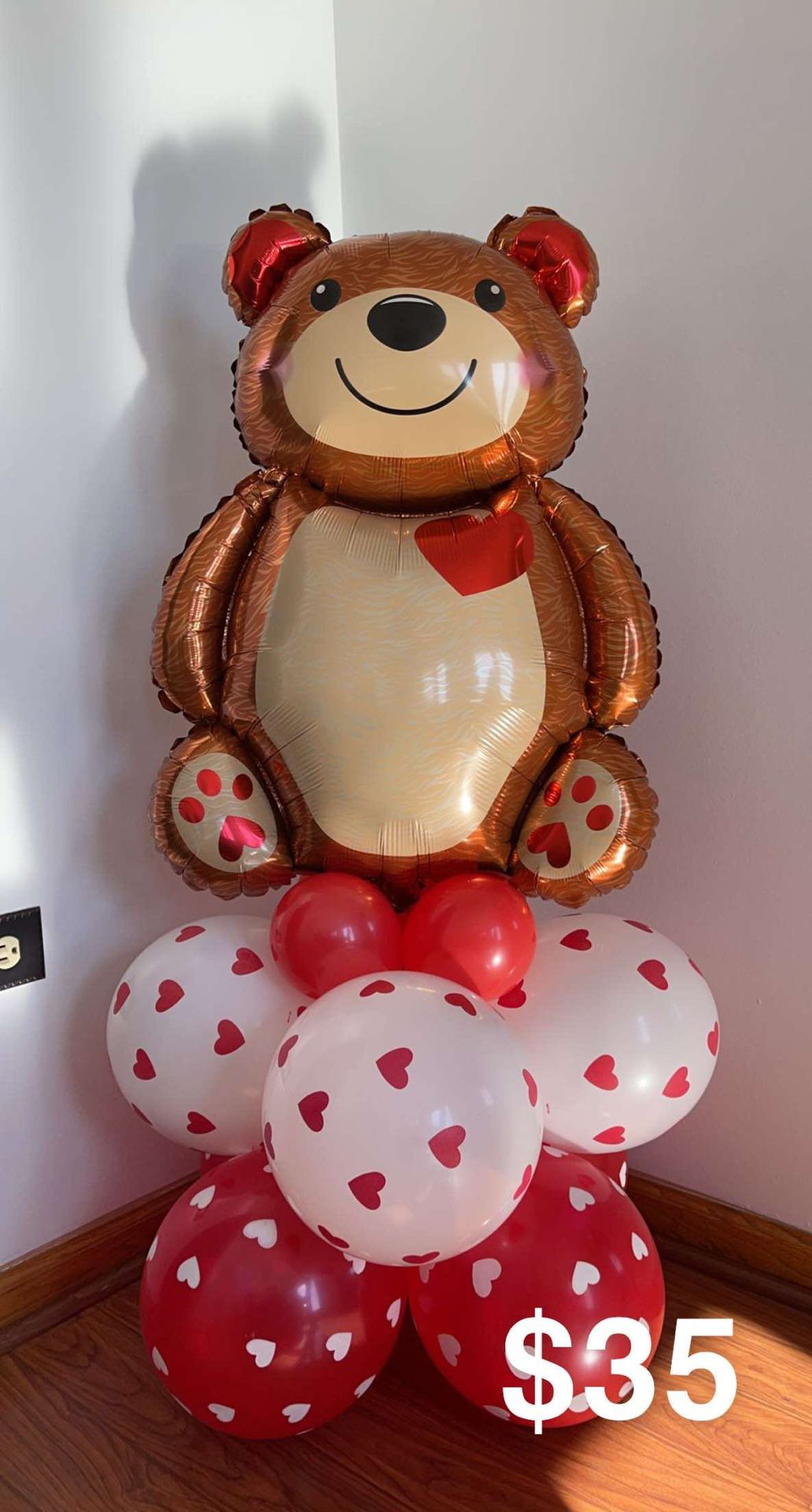 Valentine’s Day Bear Balloon Arrangement 