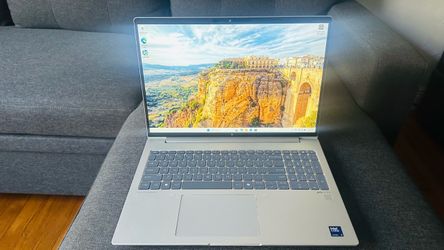 HP EliteBook 660 16" G11 Touchscreen Laptop – Intel Core Ultra 5 / 32GB RAM / 2TB Storage