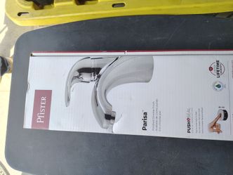 Bathroom faucet single hole chrome with drain