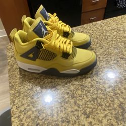 Jordan 4s 